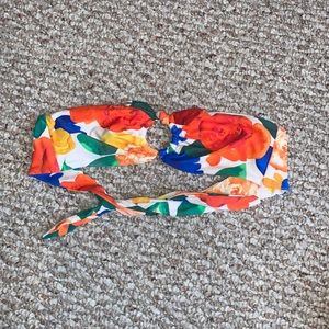 WeWoreWhat tie Bikini top size small